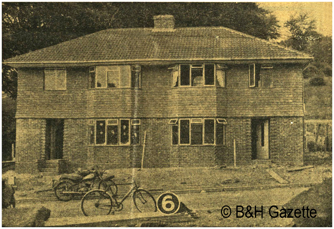 30-7-1955 B&H Gazette Self-Builders